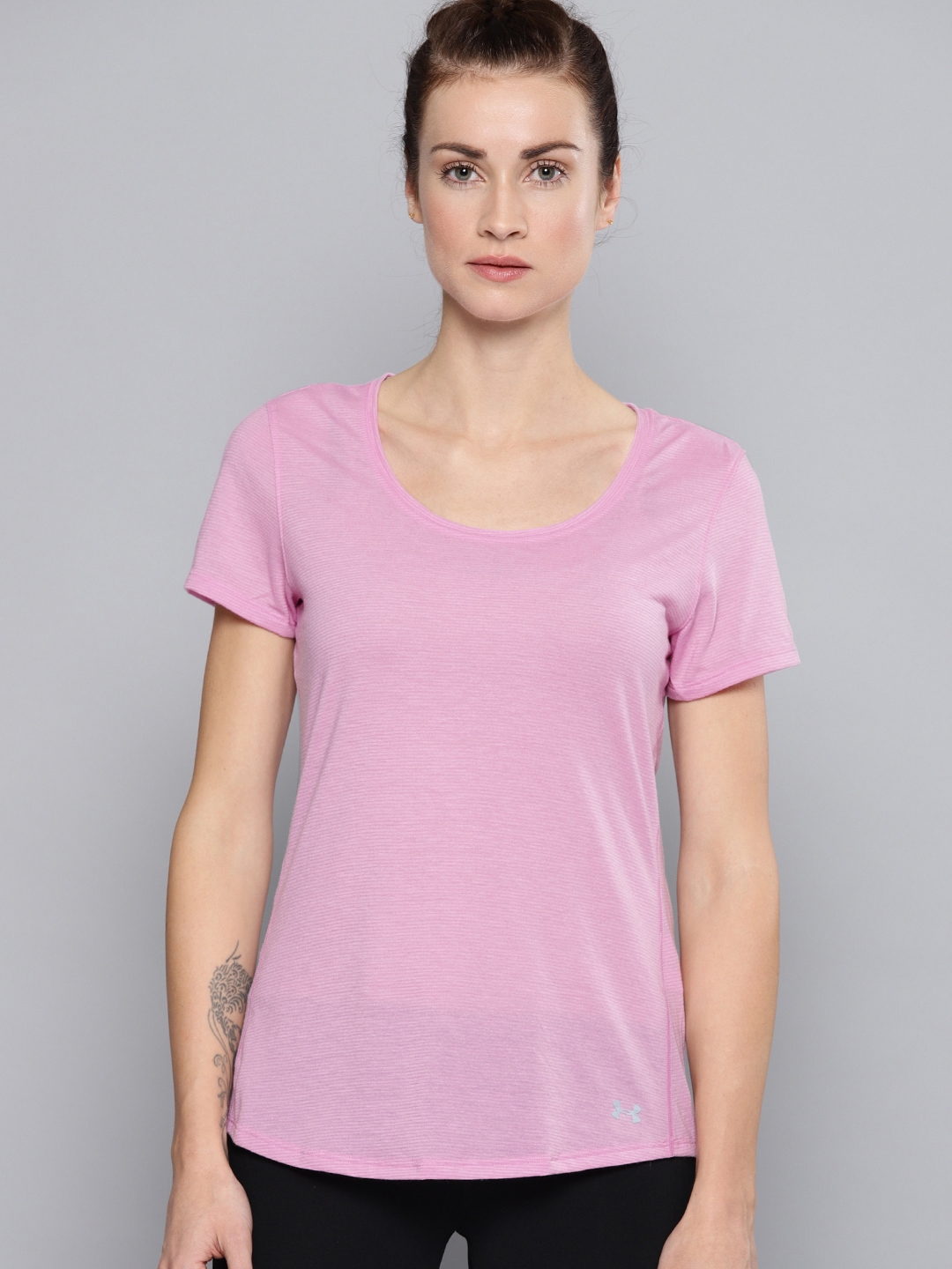 Buy UNDER ARMOUR Women Pink Threadborne Streaker SS Shirt - Tshirts for Women 7605722 | Myntra
