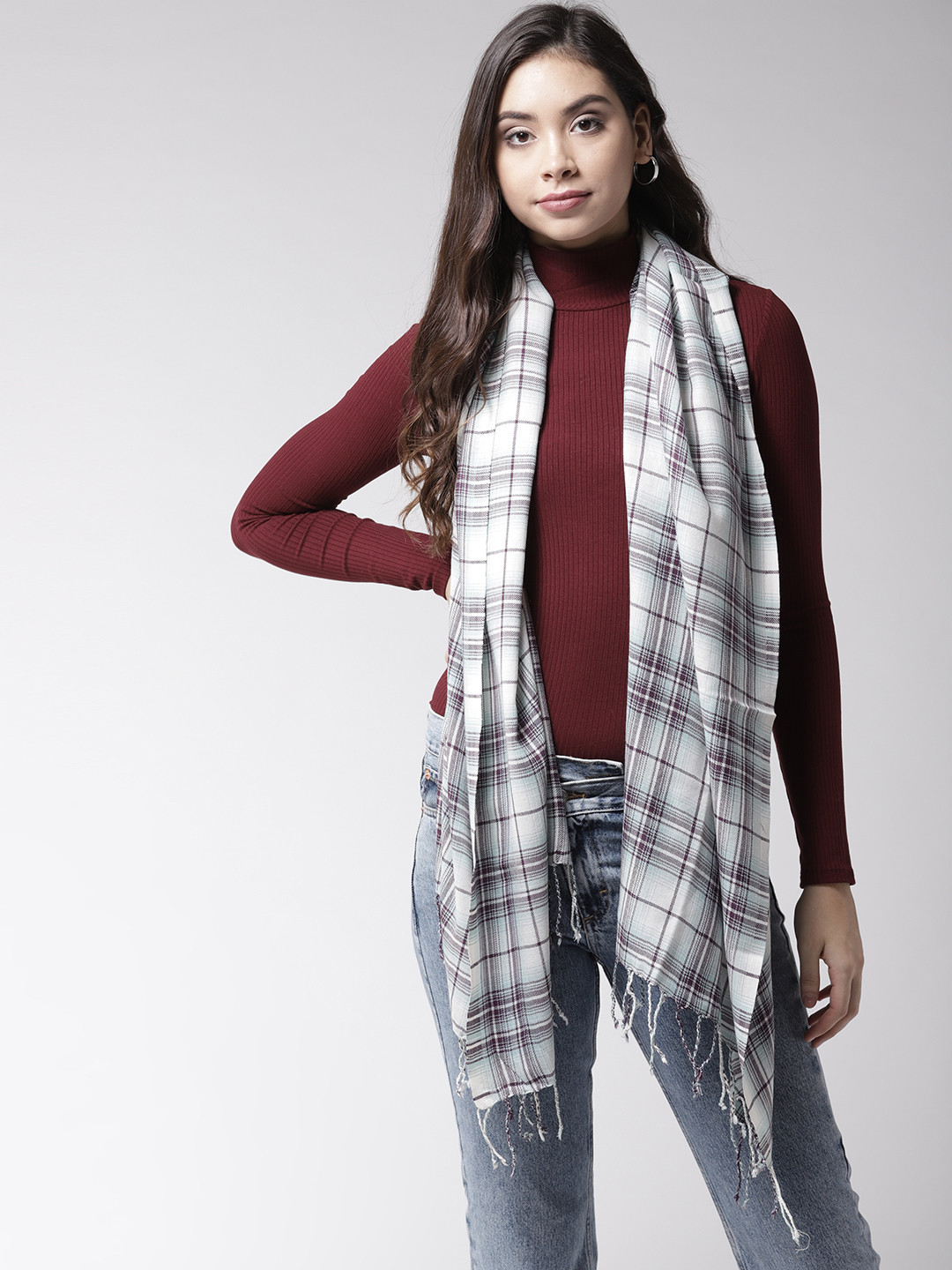 Styled Quotient Women White & Burgundy Checked Shawl