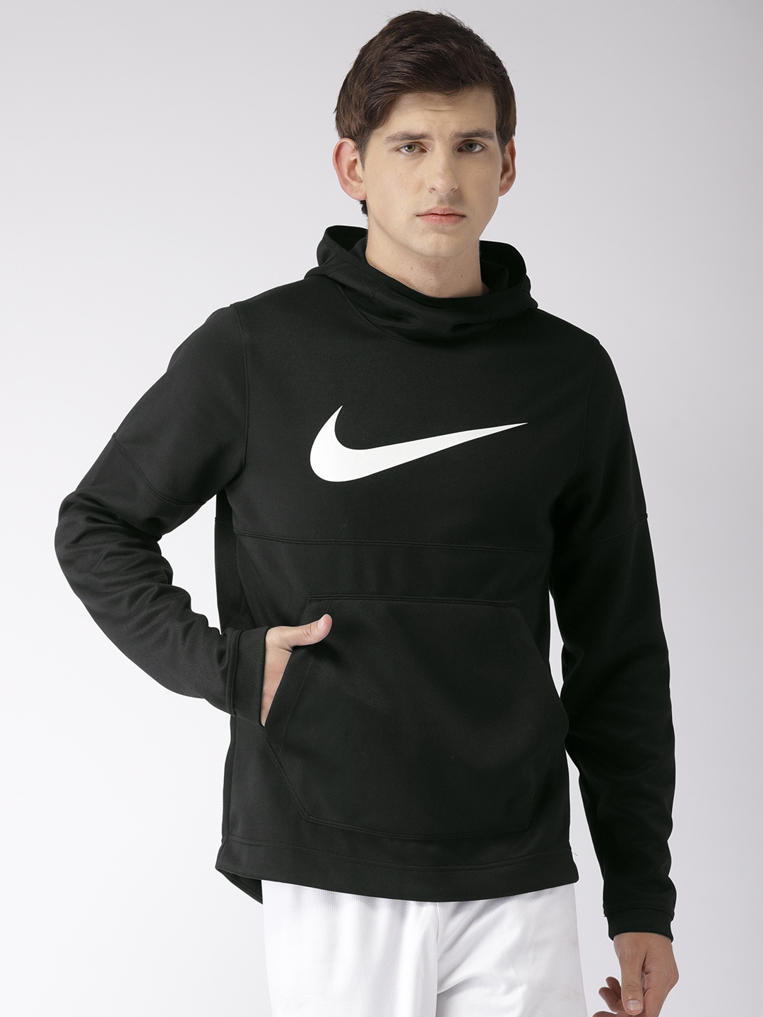 Nike Men Black Printed Standard Fit DRI-FIT SPOTLIGHT HOODIE PO Sweatshirt