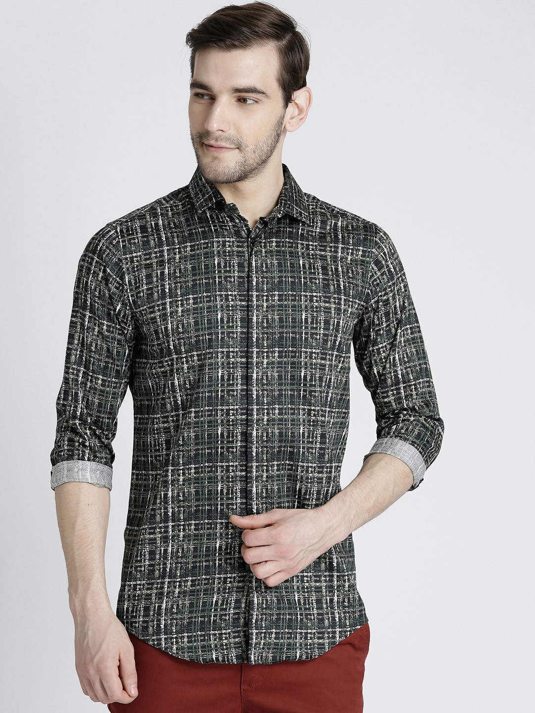 Splash Men Green & White Slim Fit Checked Casual Shirt