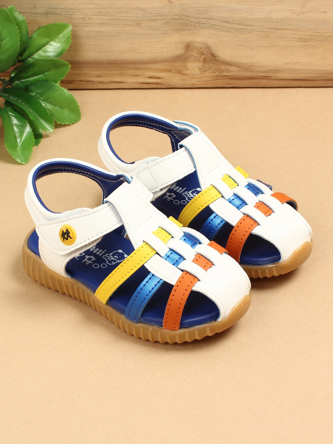 Walk trendy online sandals