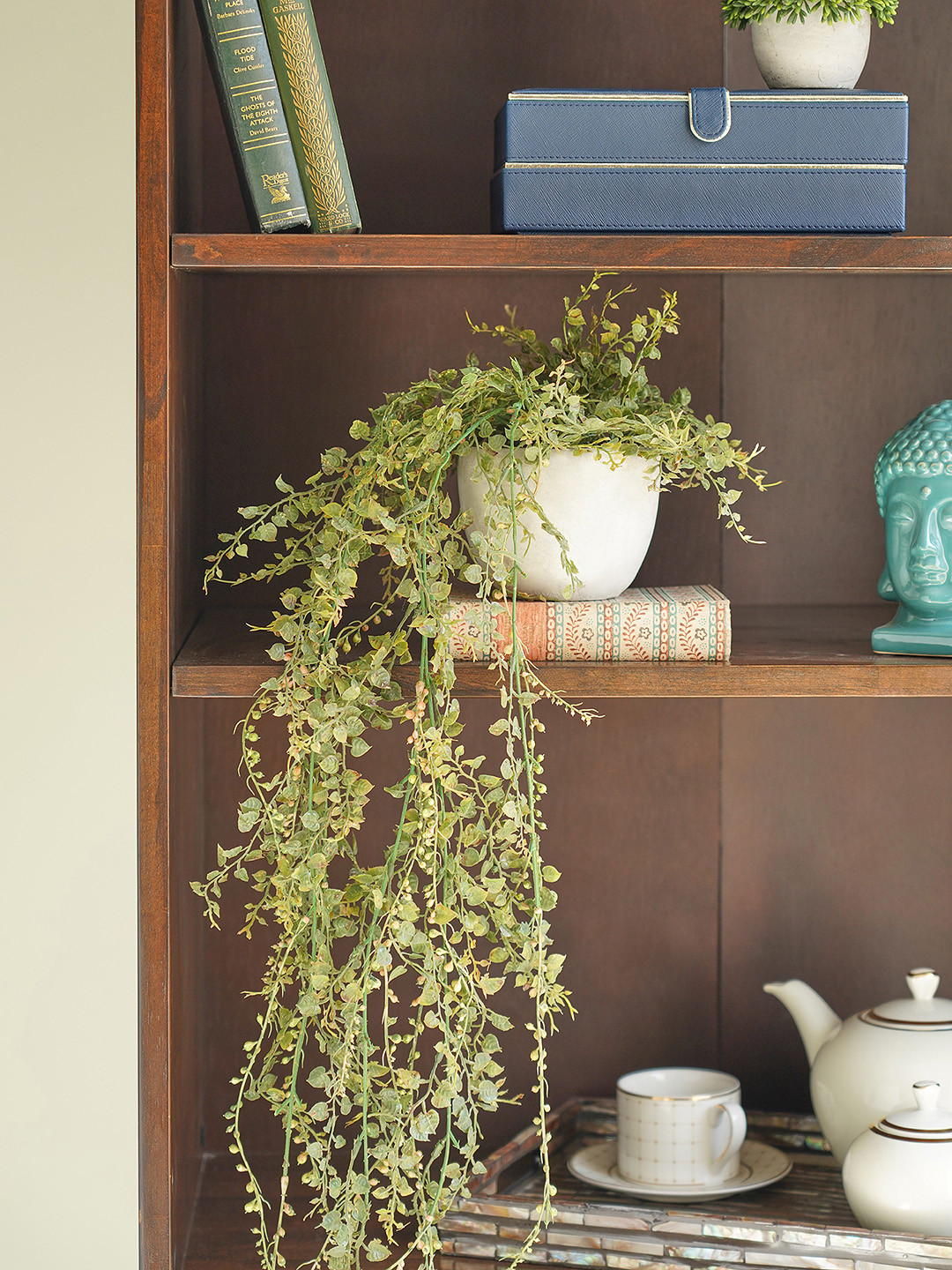 Pure Home and Living Green & White Hanging Leafy Bunch