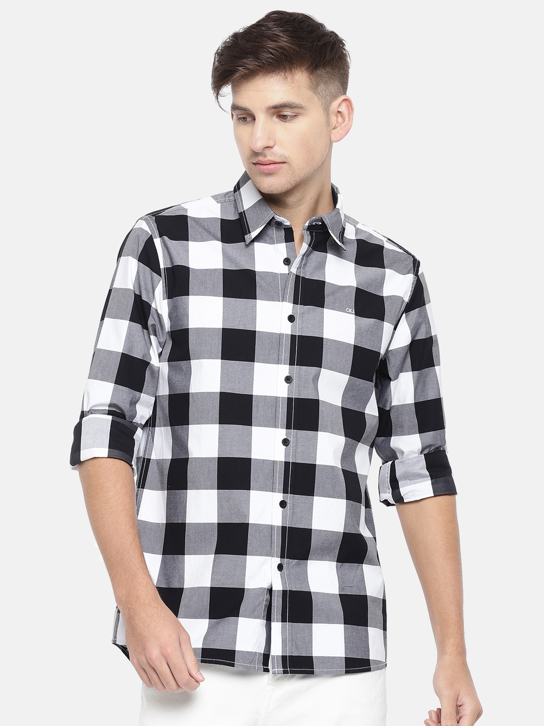 Buy Calvin Klein Jeans Men Black & White Regular Fit Checked Casual Shirt -  Shirts for Men 7766718 | Myntra