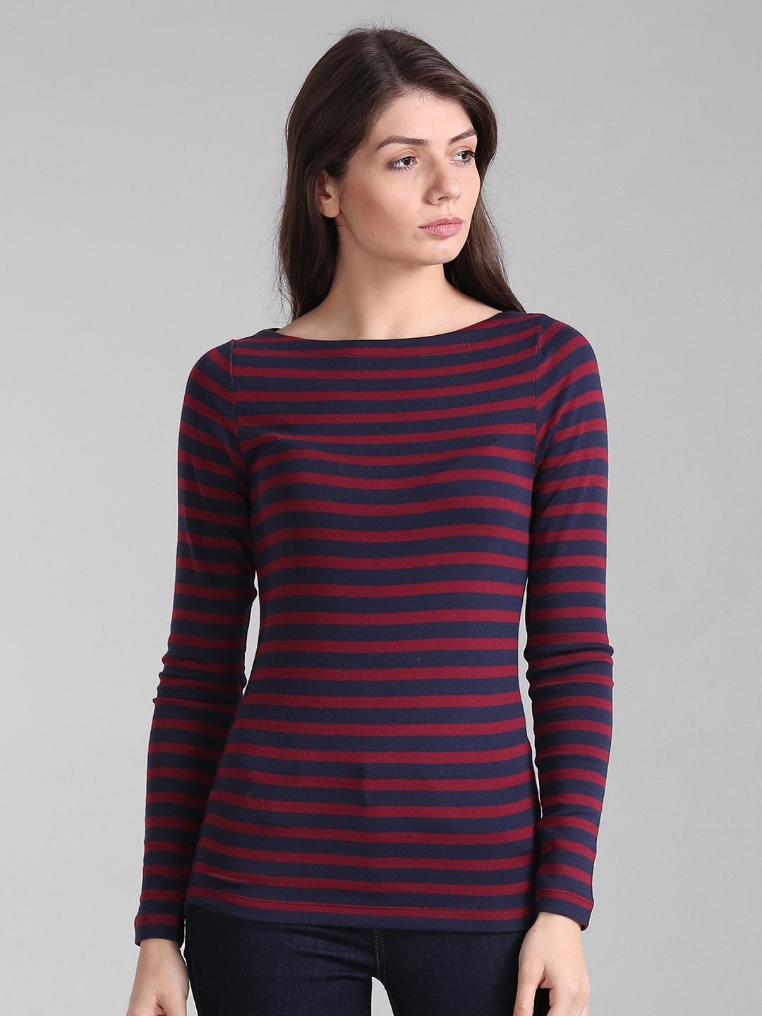 gap modern t shirt
