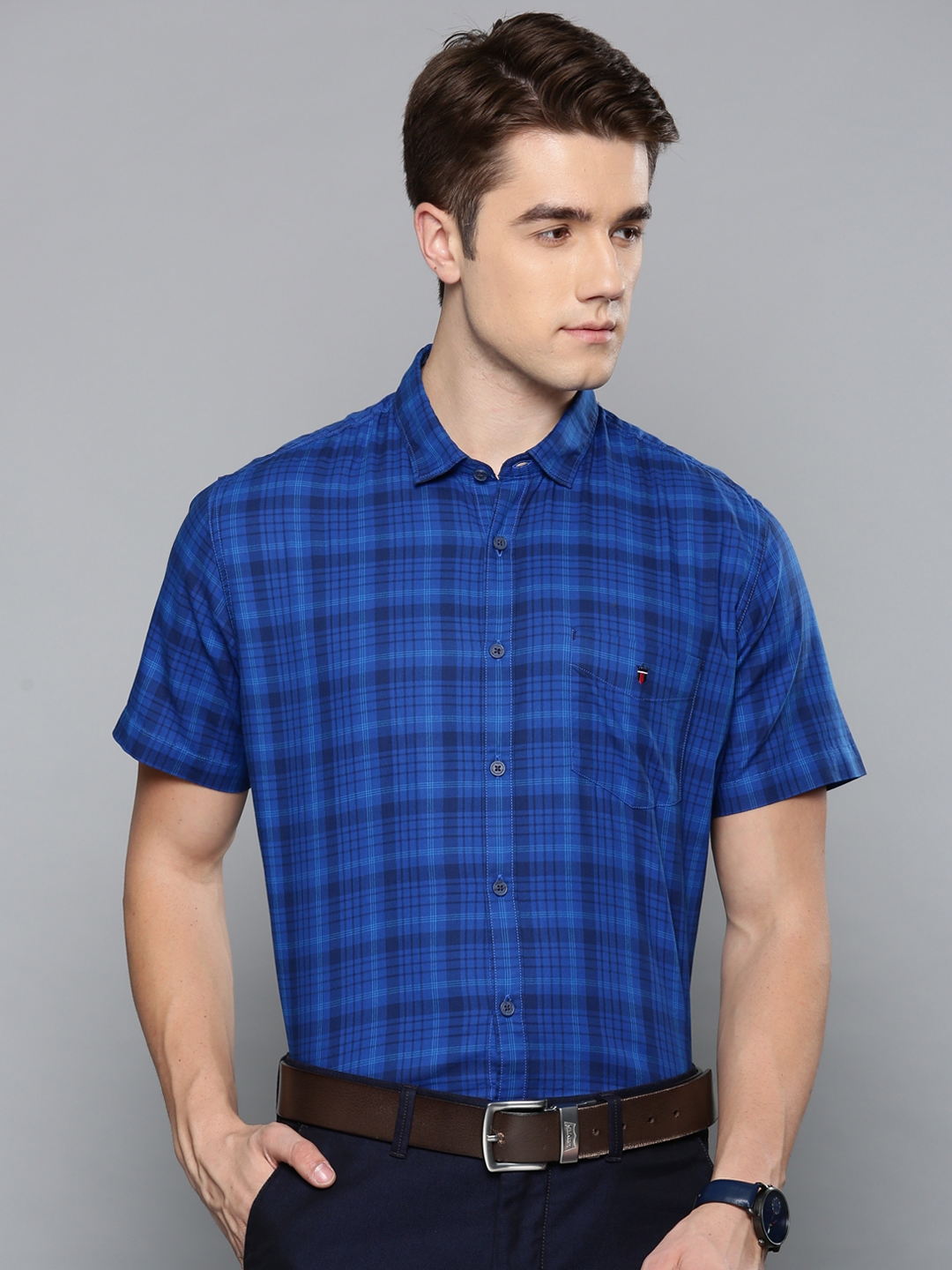 Buy Louis Philippe Sport Men Blue Slim Fit Checked Cotton Casual