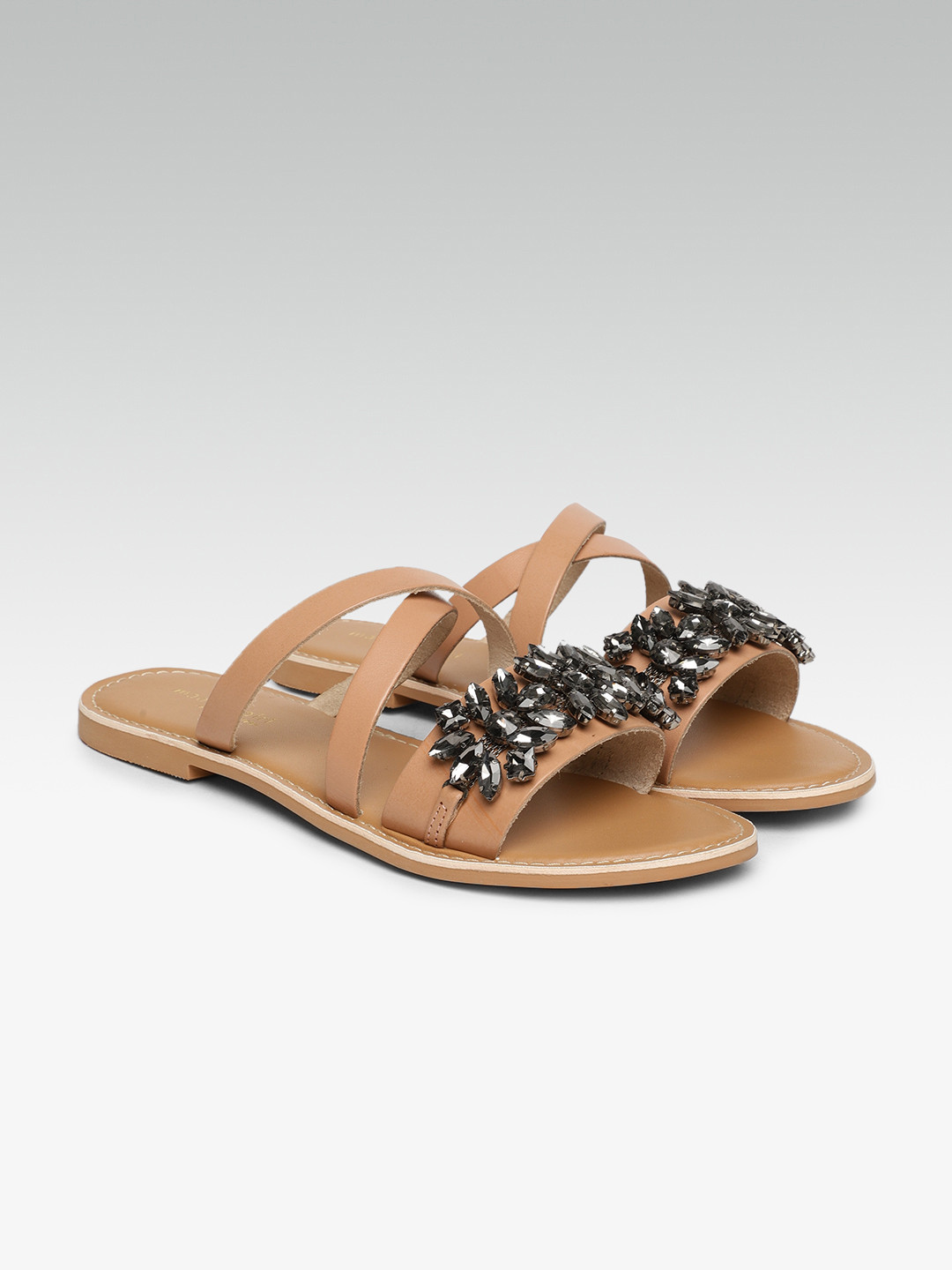 steve madden beige flats