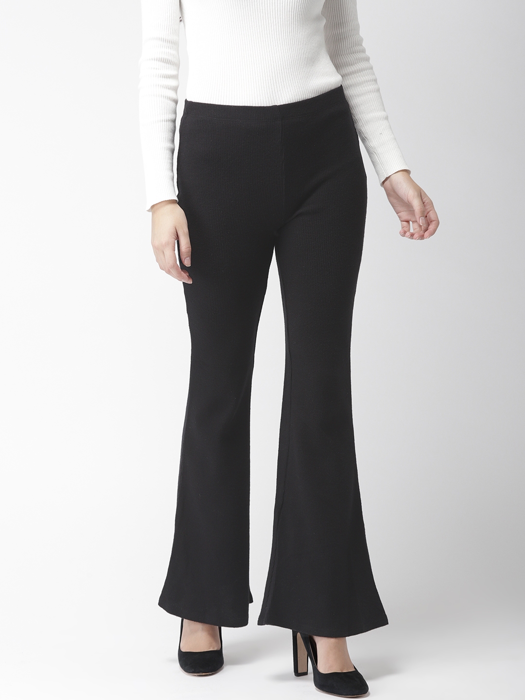 Black Solid Bootcut Trousers –