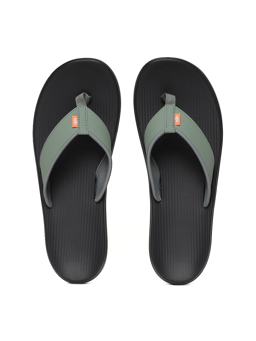 nike green flip flops