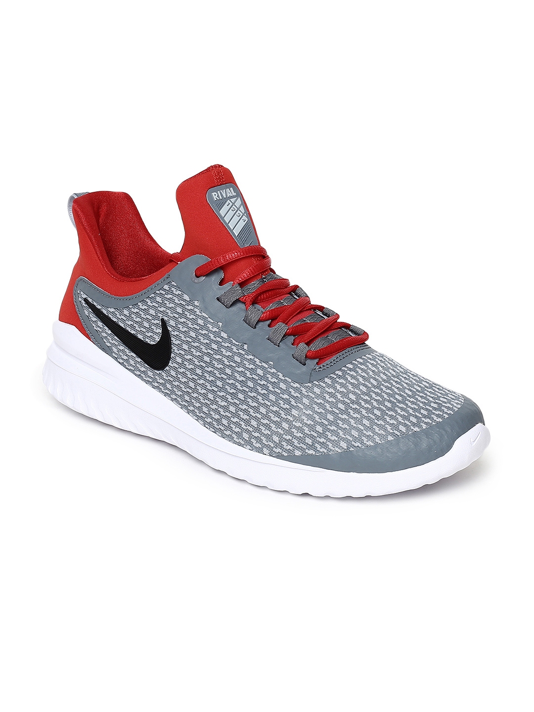 nike running shoes myntra