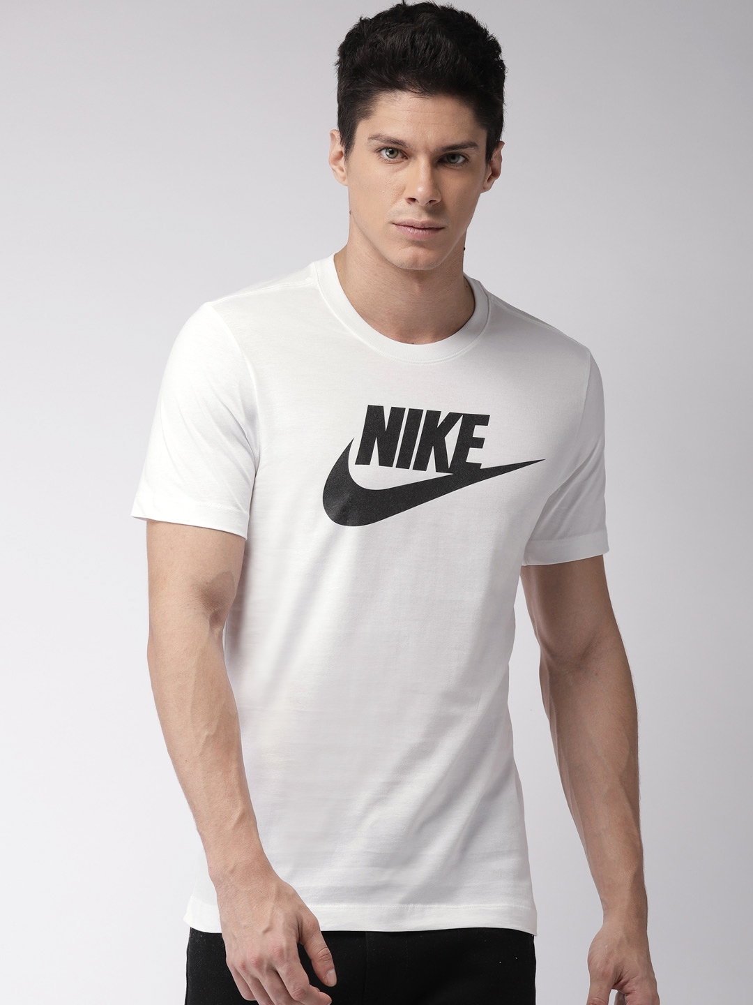 Mens nike white store t shirt