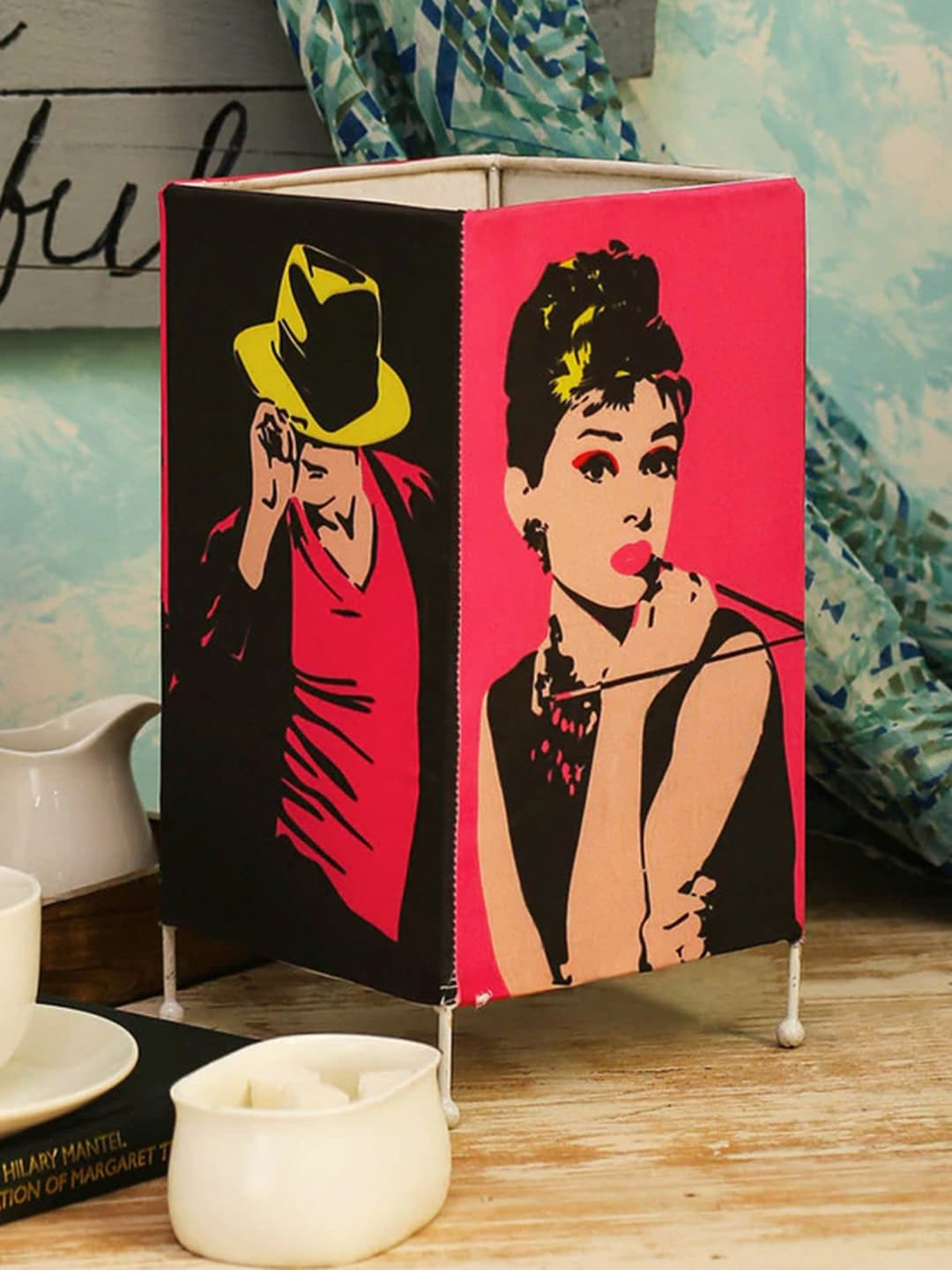 green girgit multicoloured The Stars Printed Column Lamp