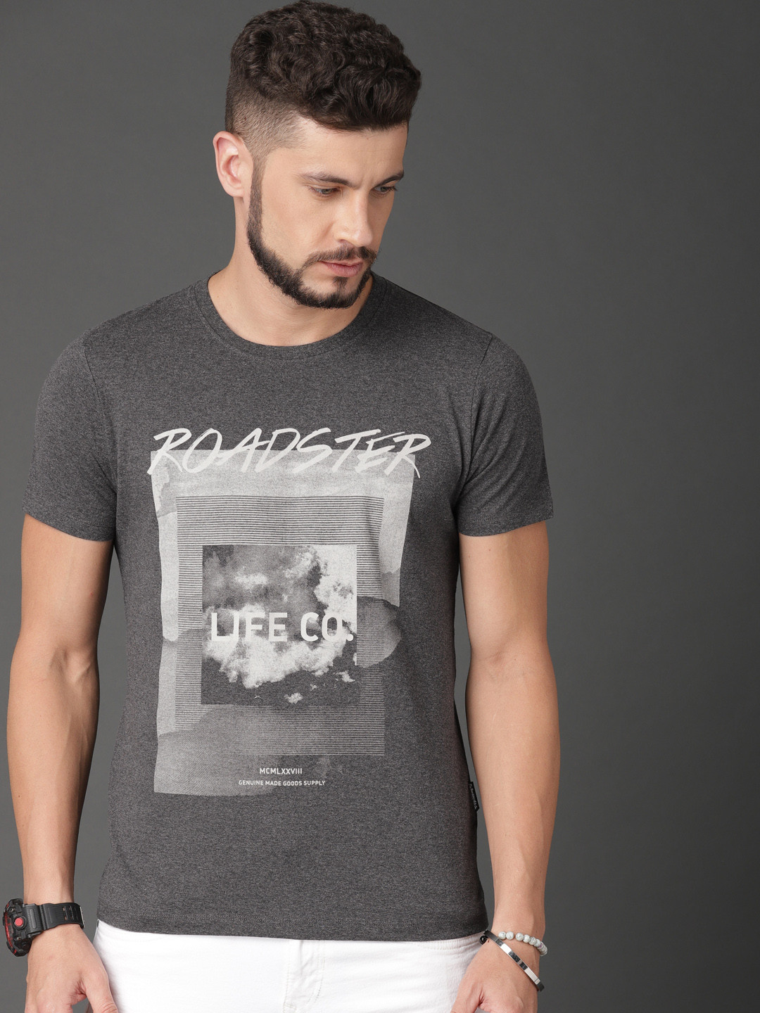 Buy Roadster Men Charcoal Grey Printed 