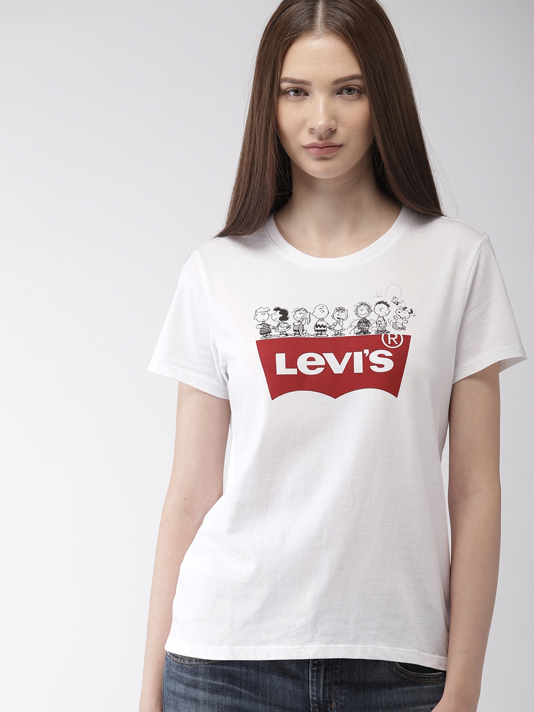 Buy Levis Women White Printed Round Neck Pure Cotton T Shirt - Tshirts for  Women 8315305 | Myntra