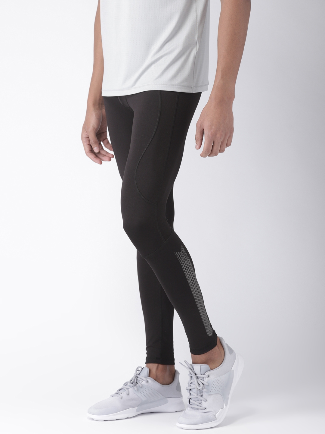 myntra gym tights