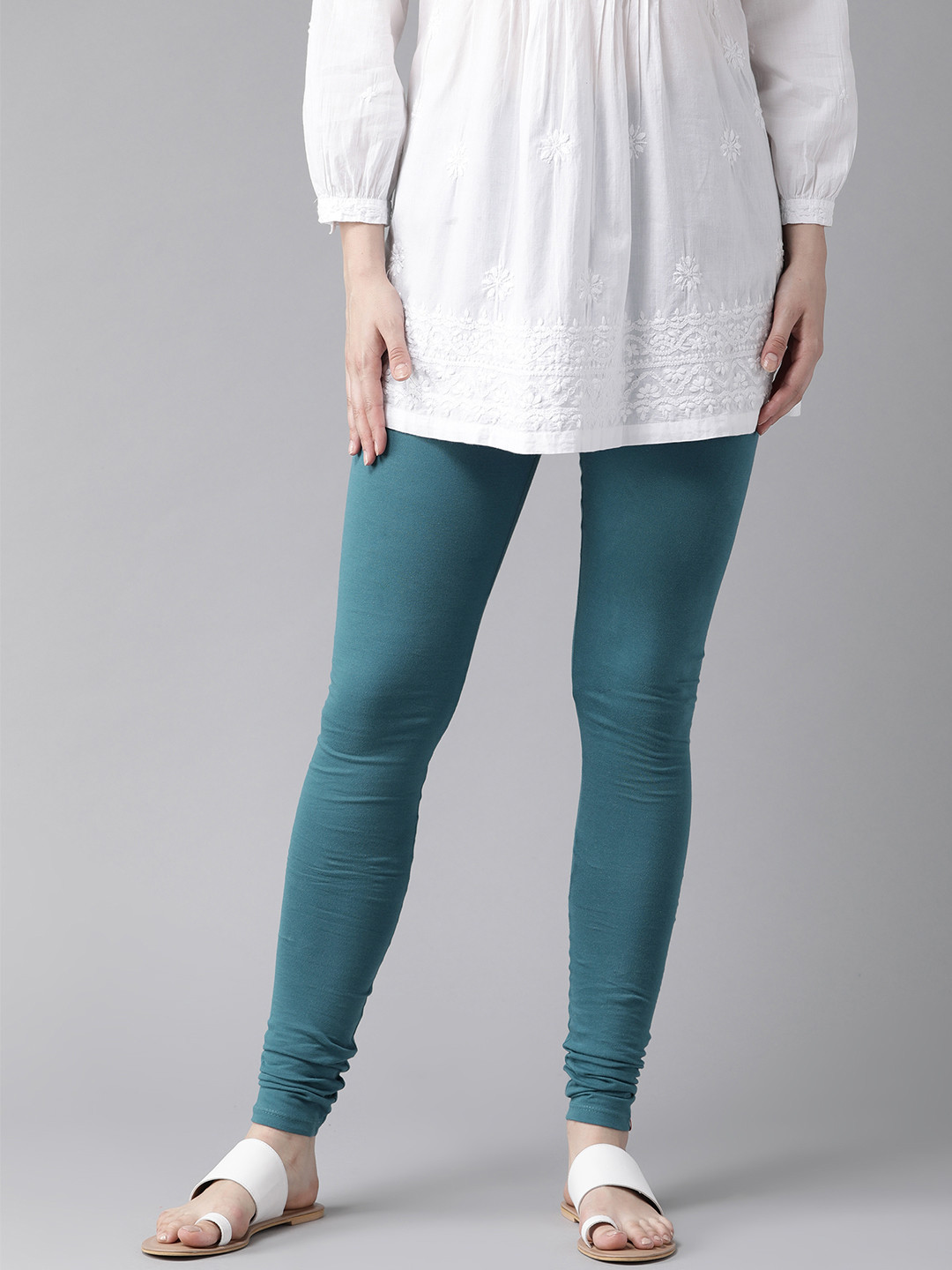 W Women Teal Blue Solid Churidar Leggings