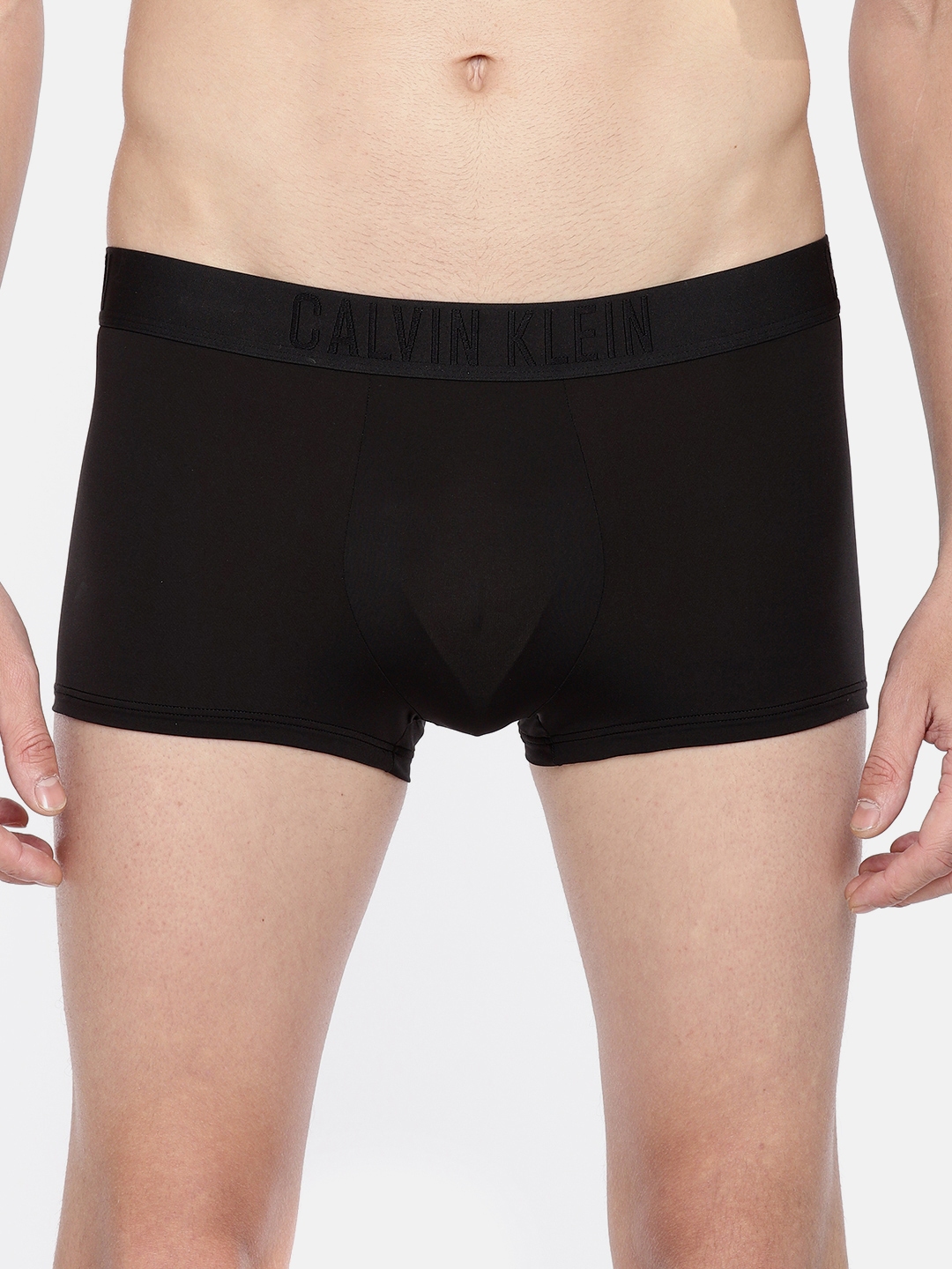 Buy Calvin Klein Underwear Men Black Low Rise Solid Trunks NB1304001 - Trunk  for Men 8456381