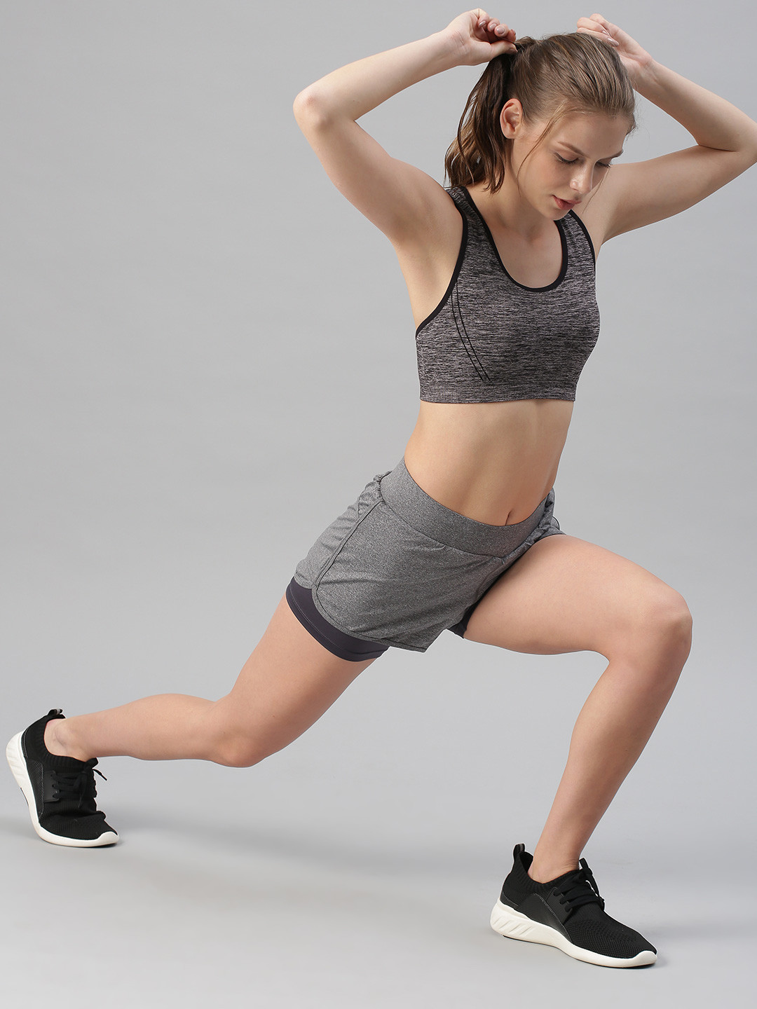 HRX by Hrithik Roshan Seamless Black & Grey Lightly Padded RAPID-DRY Sports Bra 3376