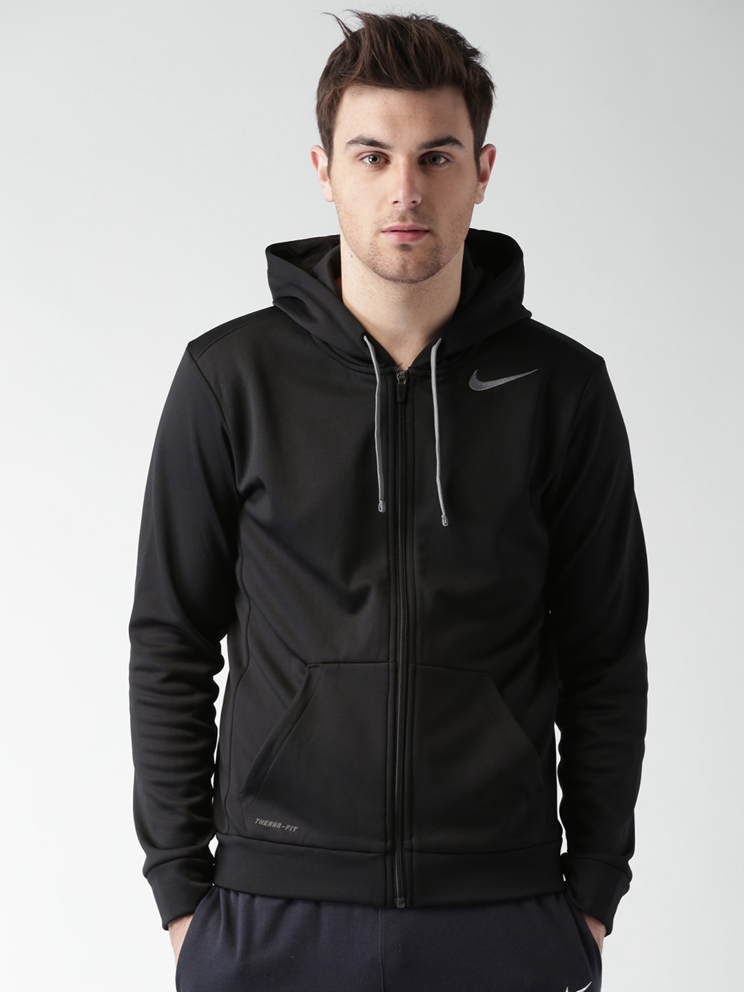 nike sweatshirts myntra