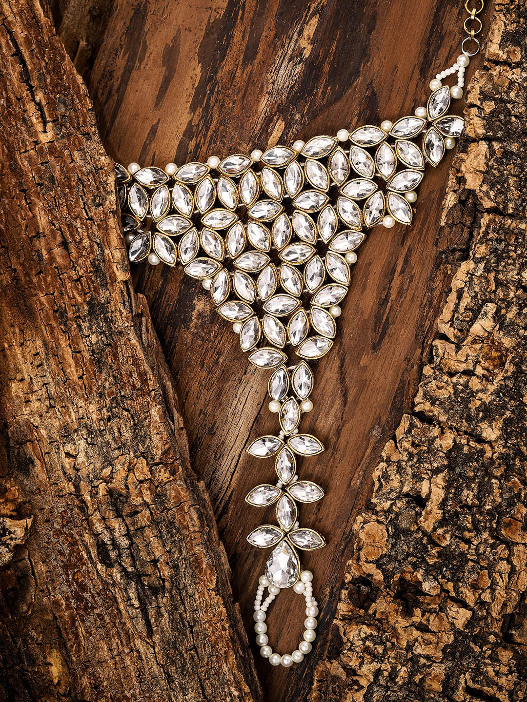Zaveri Pearls Gold-Toned Antique Kundan & Pearl-Studded Ring Bracelet