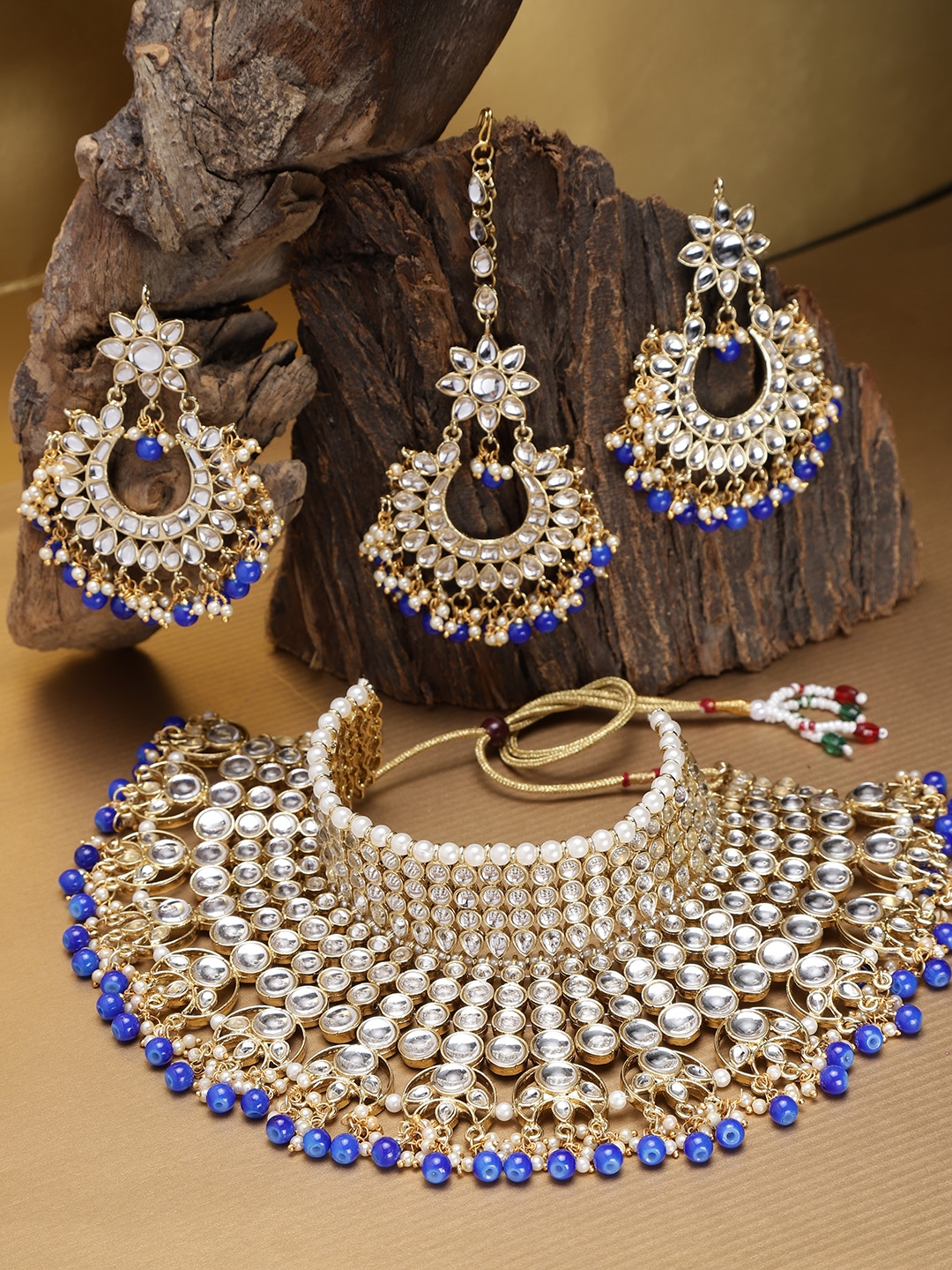 Damani sale jewellery set