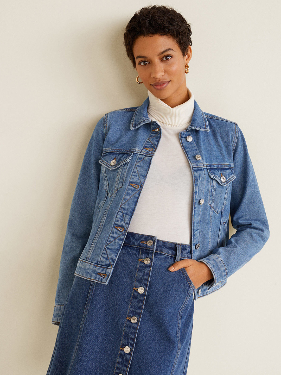 Buy MANGO Women Blue Solid Denim Jacket 