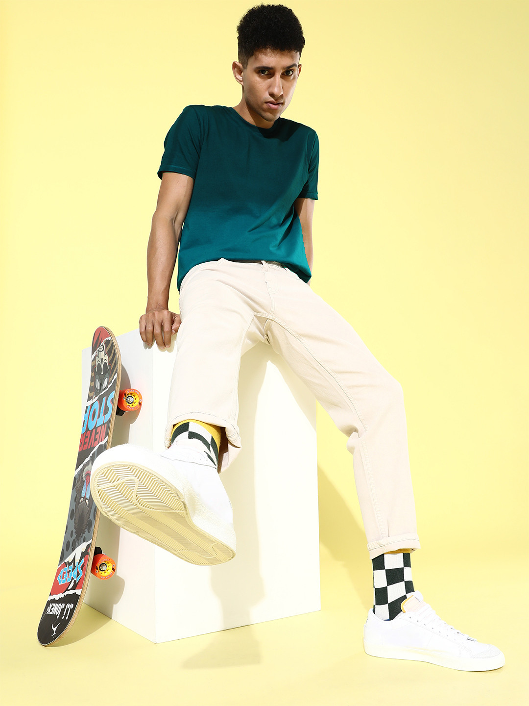 Moda Rapido Men Alluring Teal Dyed Live in Laundered Tshirt