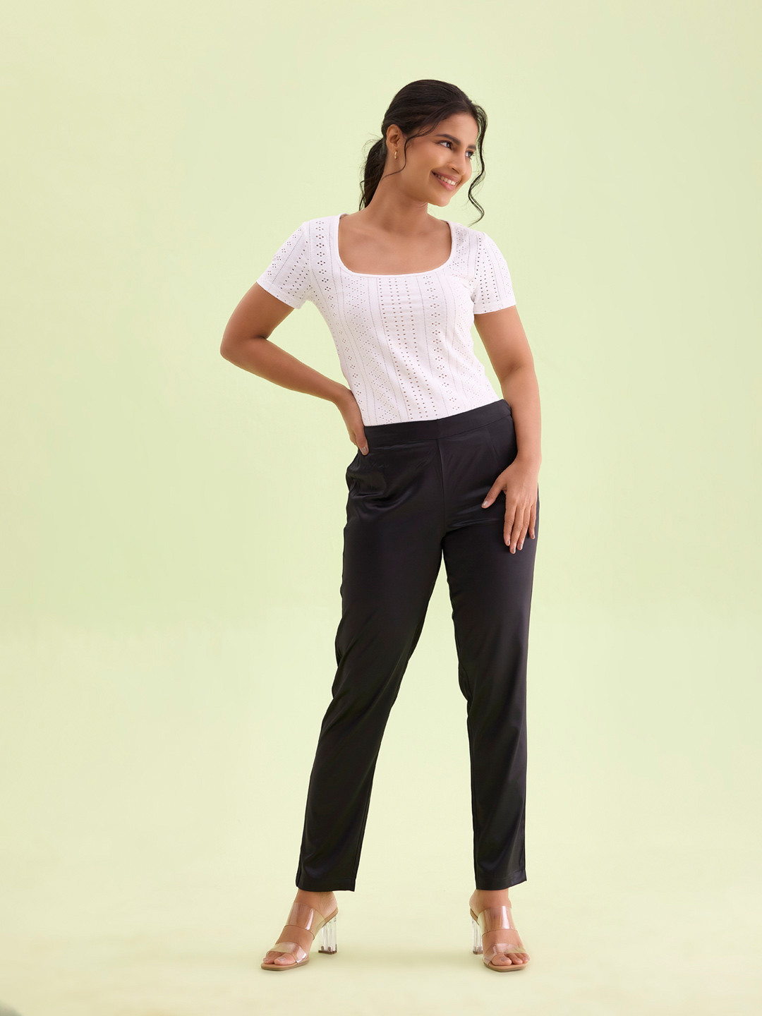 Go Colors Women Black Regular Fit Solid Cropped Cigarette Trousers