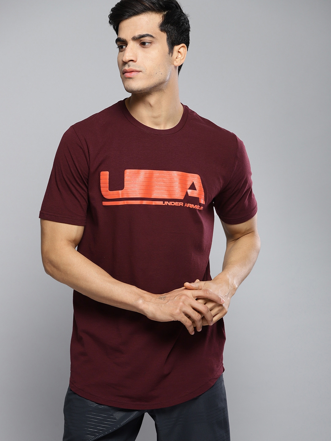 under armour burgundy shirt