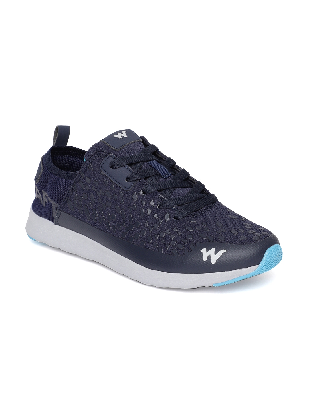Wildcraft discount shoes myntra