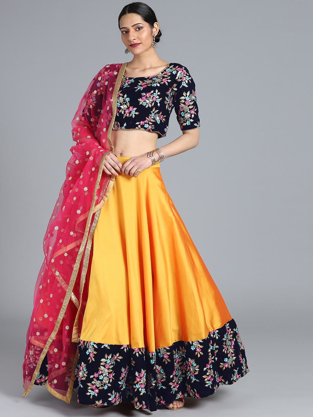 Bollywood vogue shop lehenga choli