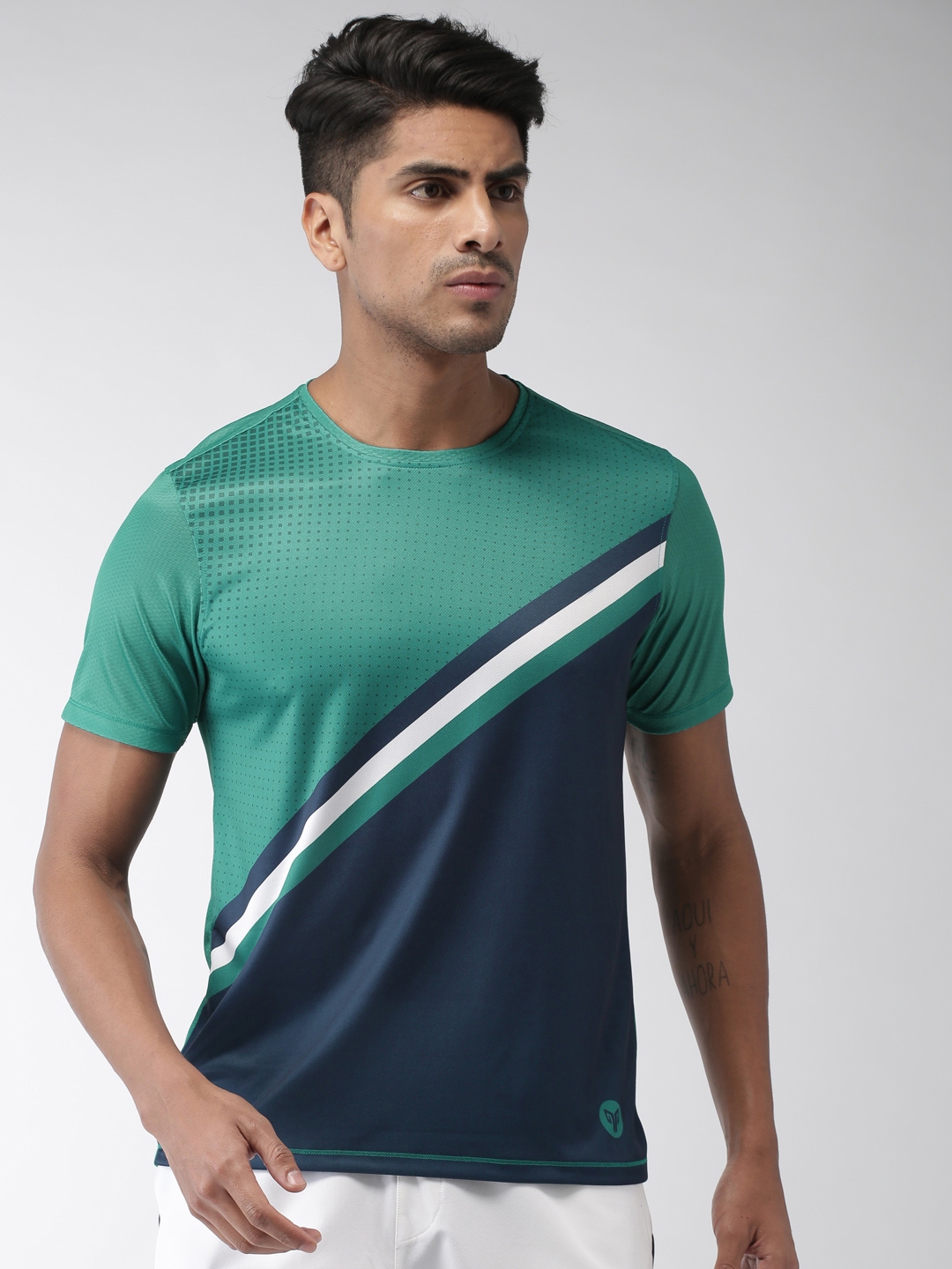 Buy 2GO Men Green Navy Blue Colourblocked Round Neck Running T