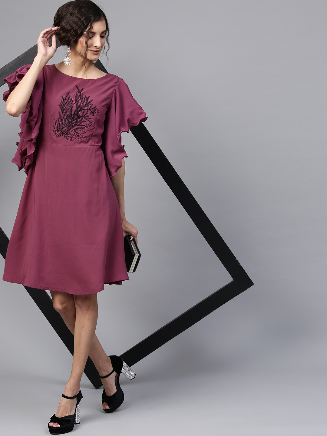 Zima Leto Women Mauve Embroidered Detail A-Line Dress