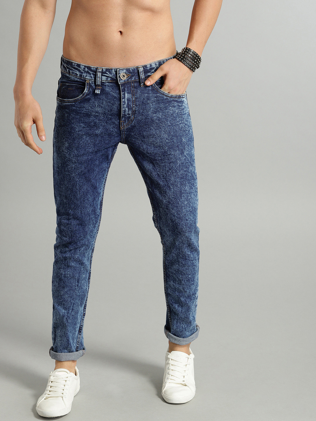 The Roadster Lifestyle Co Men Blue Skinny Fit Mid-Rise Clean Look Stretchable Acid Wash Jeans