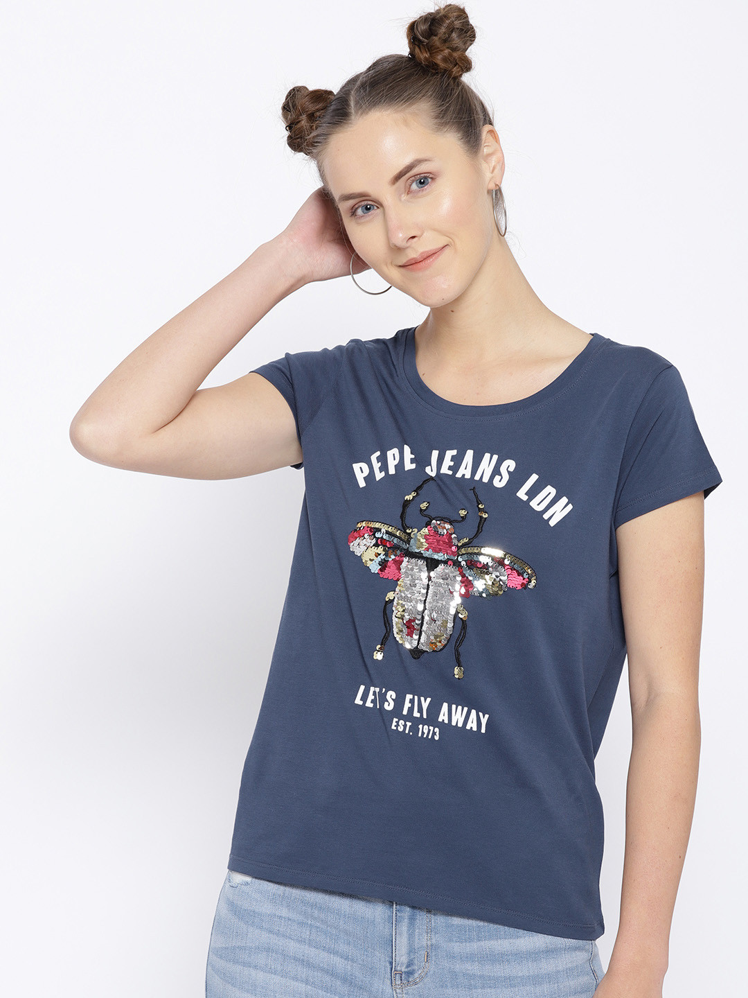 jeans with navy blue t shirt