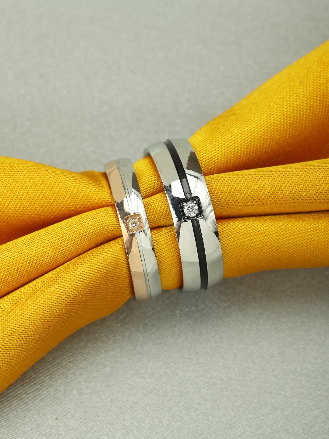 Peora clearance couple rings