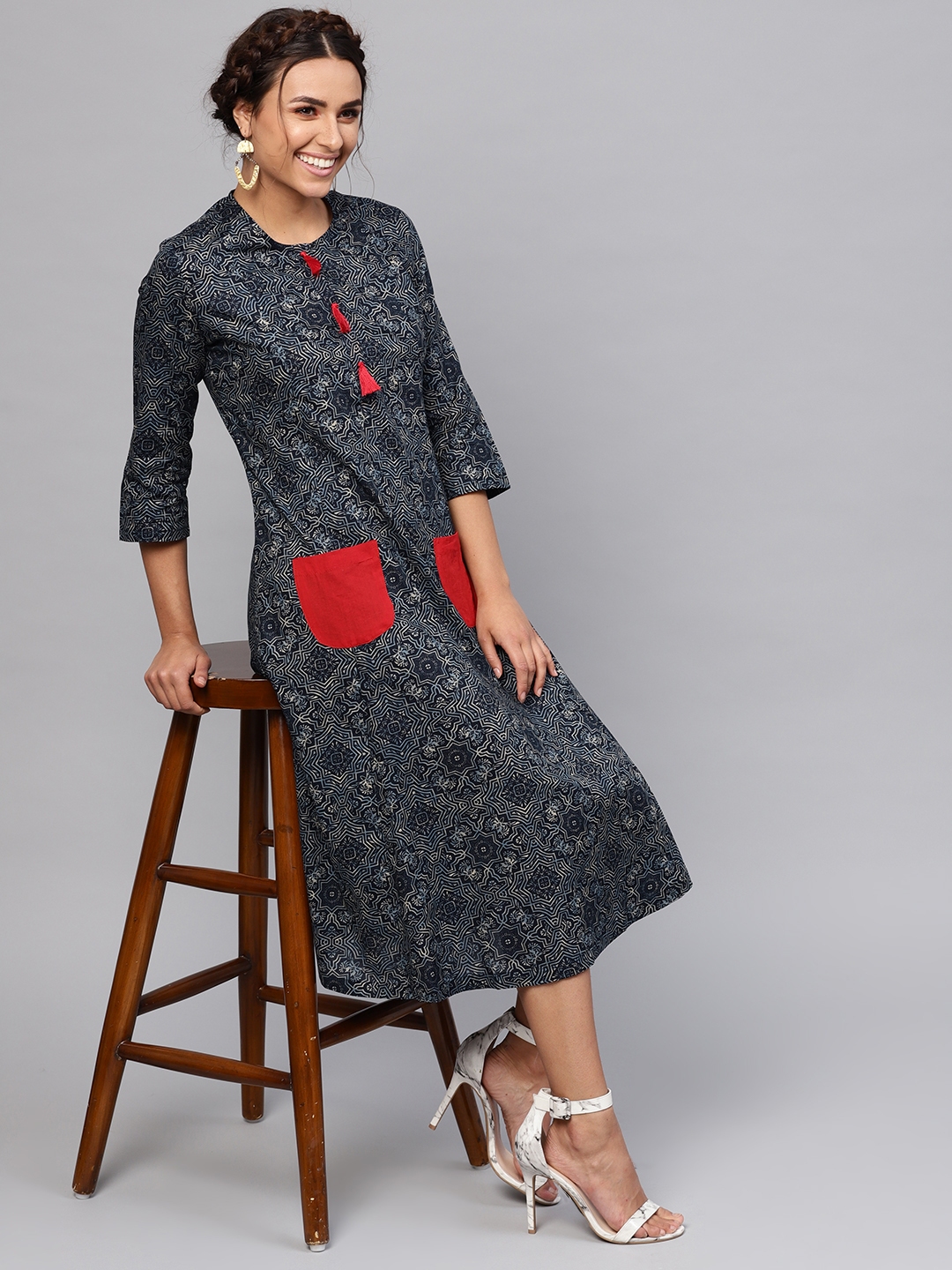 SASSAFRAS Women Navy Blue Printed Midi A-Line Dress