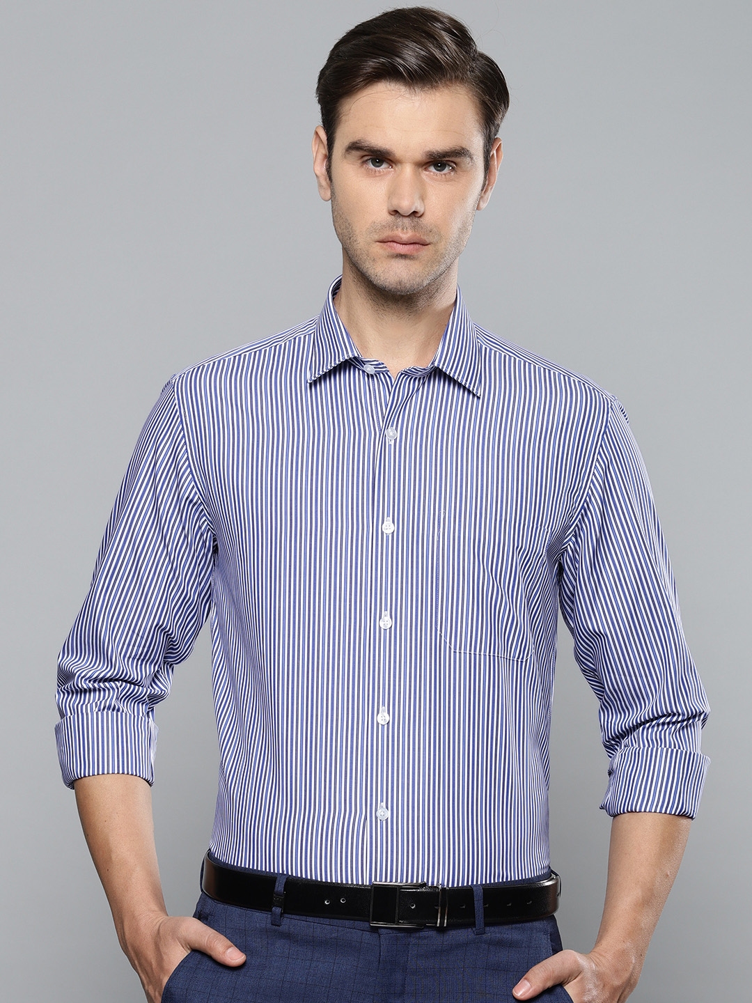 Buy Louis Philippe Men White & Purple Wrinkle Free Striped Formal Shirt on  Myntra