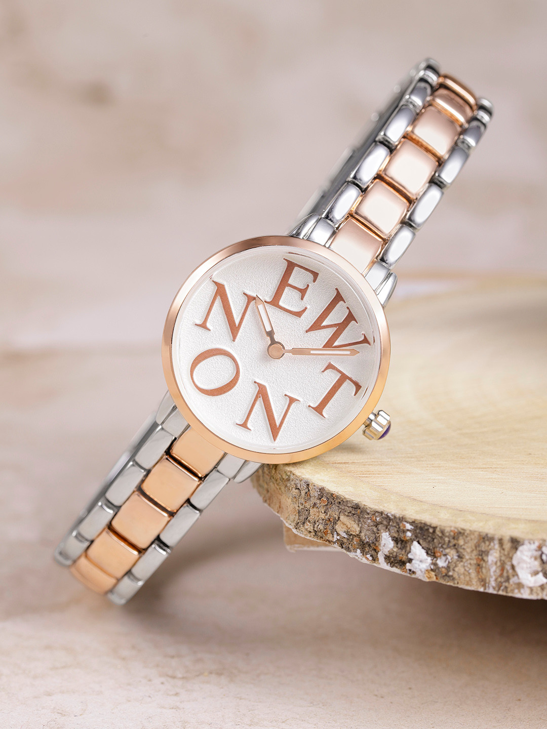Newton Women Silver-Toned Analogue Watch WPSTT067