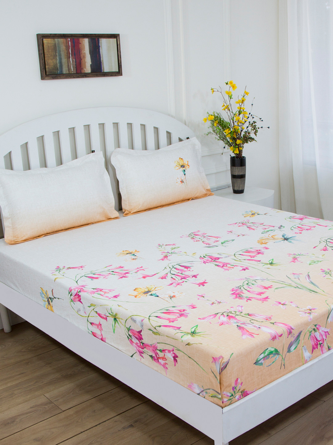 GM Gmf Fiesta Off White Floral Cotton 180 TC Queen Fine Bedsheet with 2 Pillow Covers-90 x 108 inches