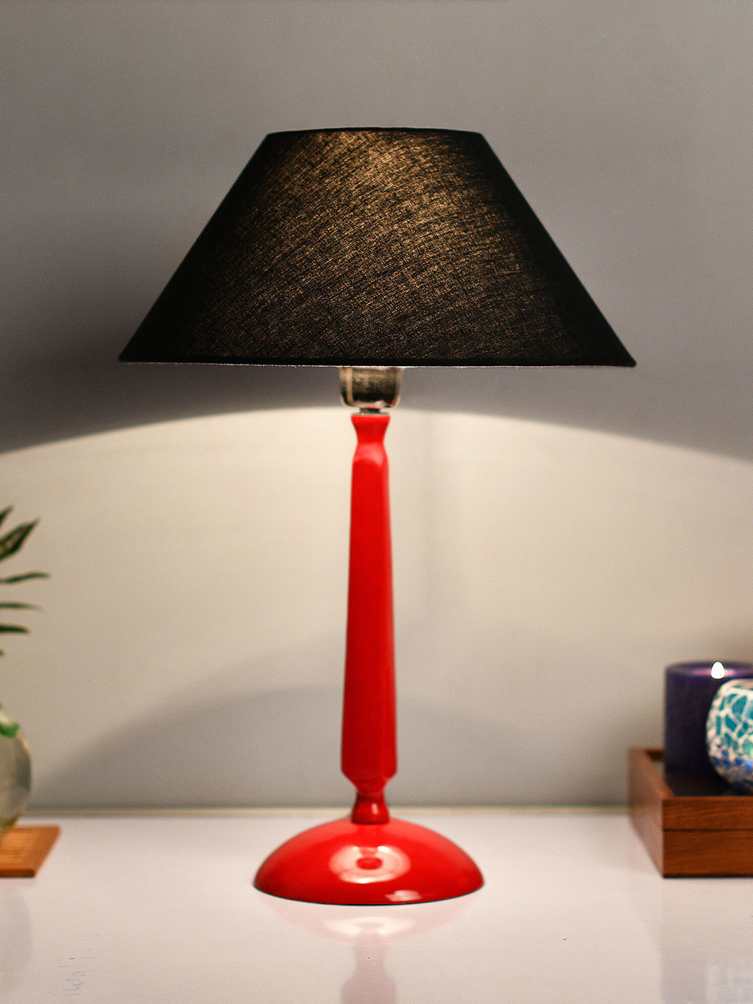 Homesake Red & Black Solid Cubist Handcrafted Table Lamp with Shade