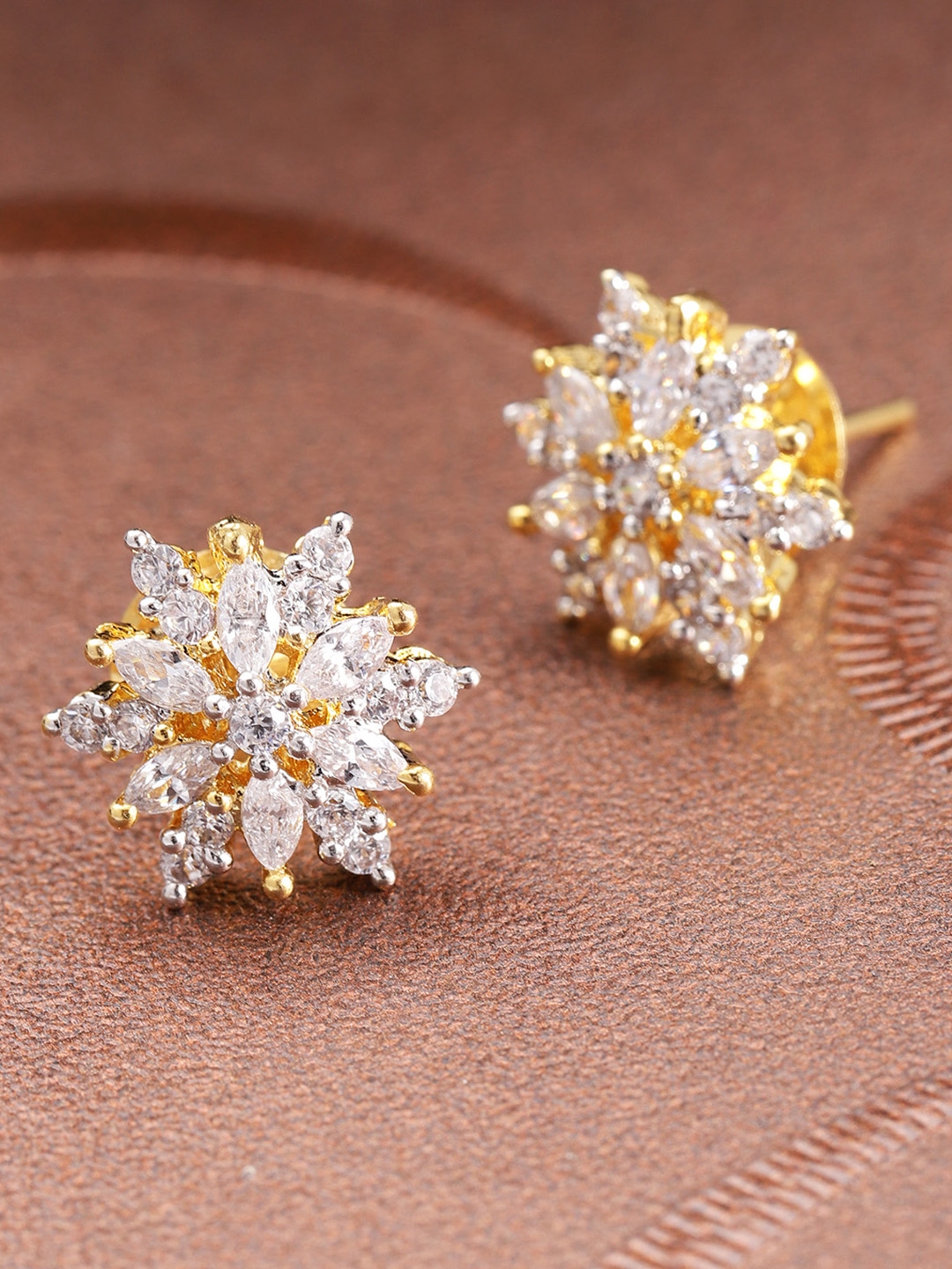 Nakshatra design earrings top