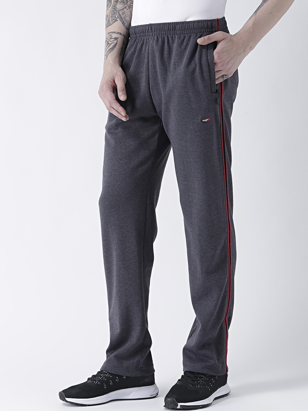 berge track pants