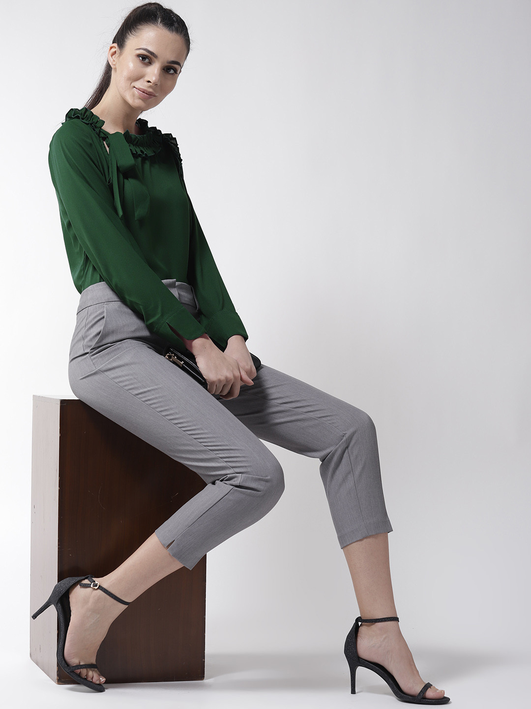 La Zoire Women Green Frilled Top