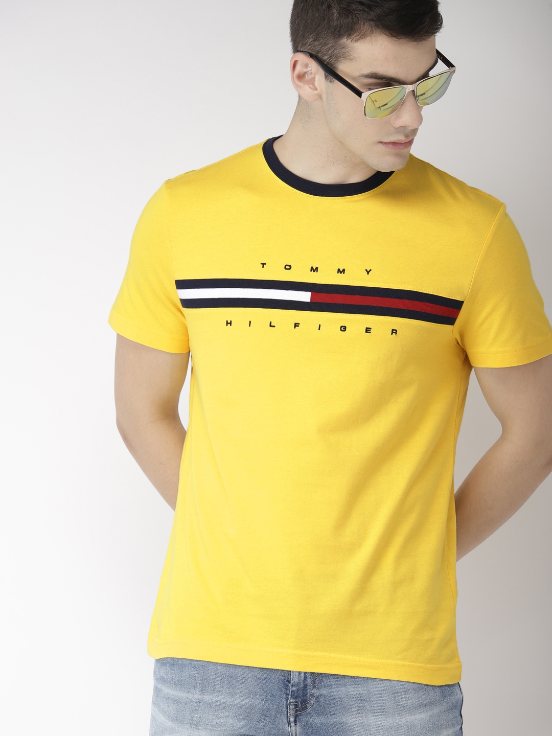 tommy hilfiger roundneck