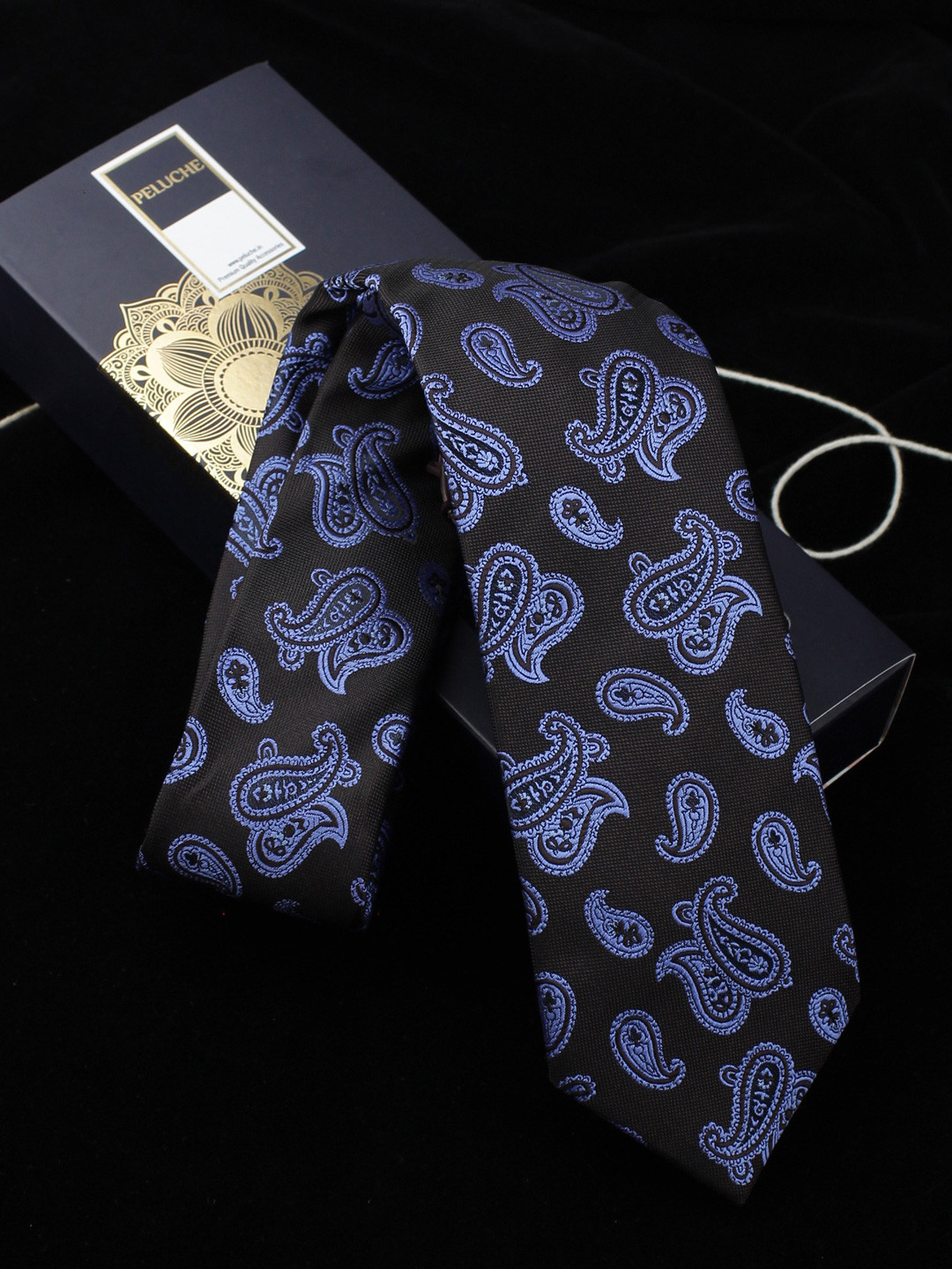PELUCHE Blue & Brown Woven Design Broad Tie