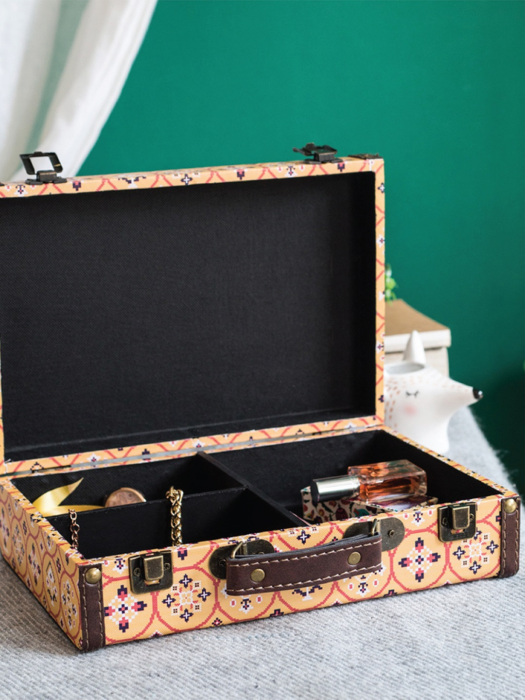 Chumbak Beige & Blue Printed Desk Organiser