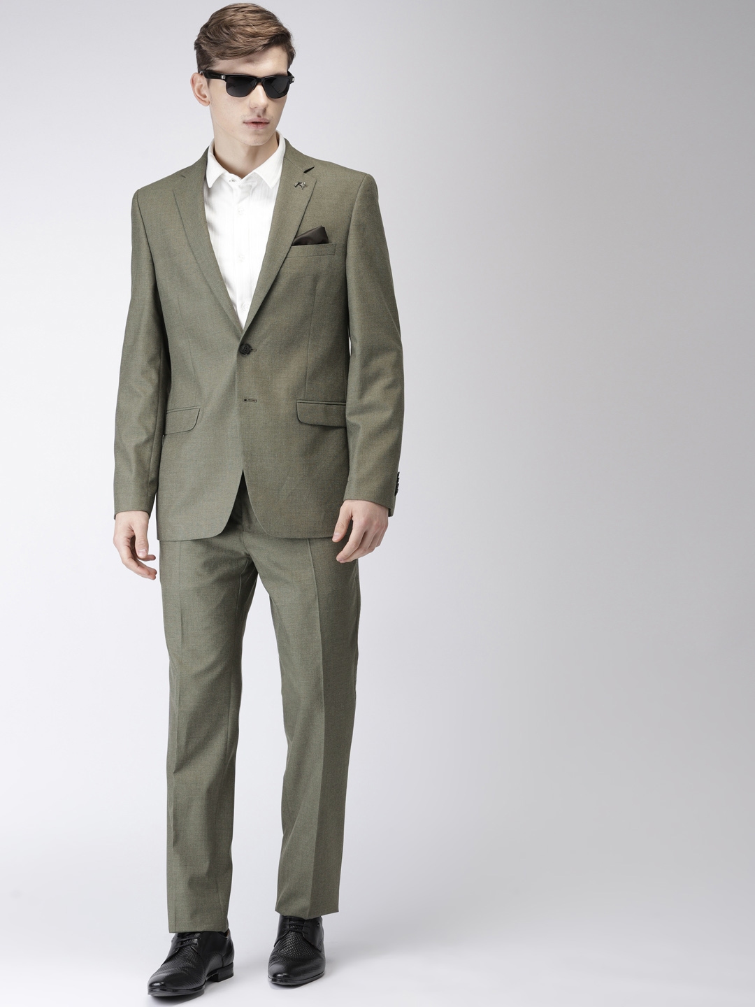 raymond olive green suit