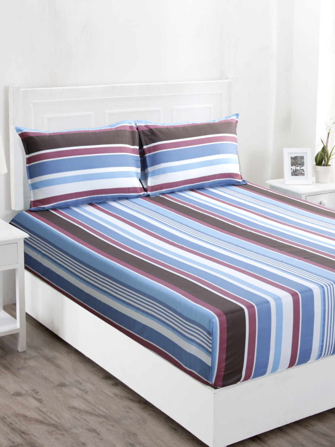 In-House by maspar Multicoloured Striped Cotton Fade-Resistant 210 TC Queen Superfine Bedsheet with 2 Pillow Covers-108 x 88 inches