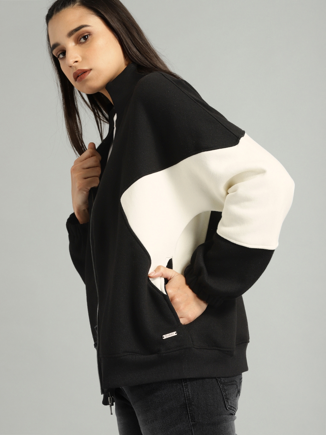 Roadster best sale sweatshirts women