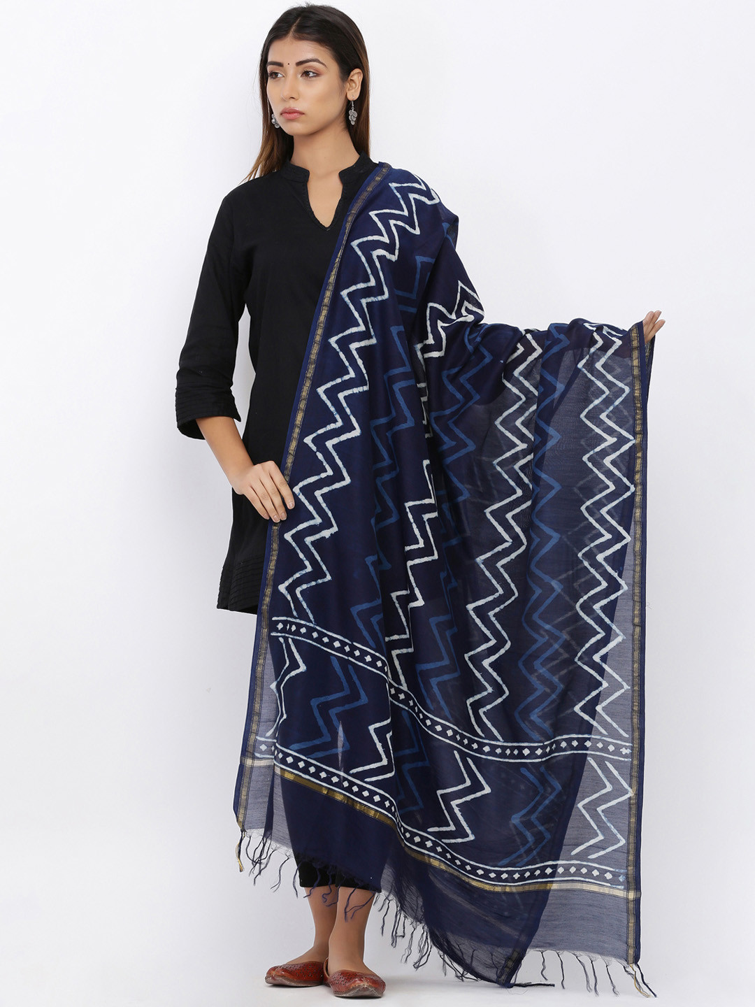 SOUNDARYA Navy Blue Block Printed Pure Cotton Dupatta